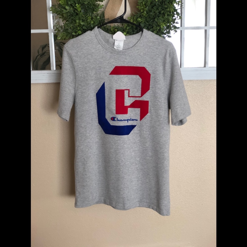 Short sleeve t-shirt